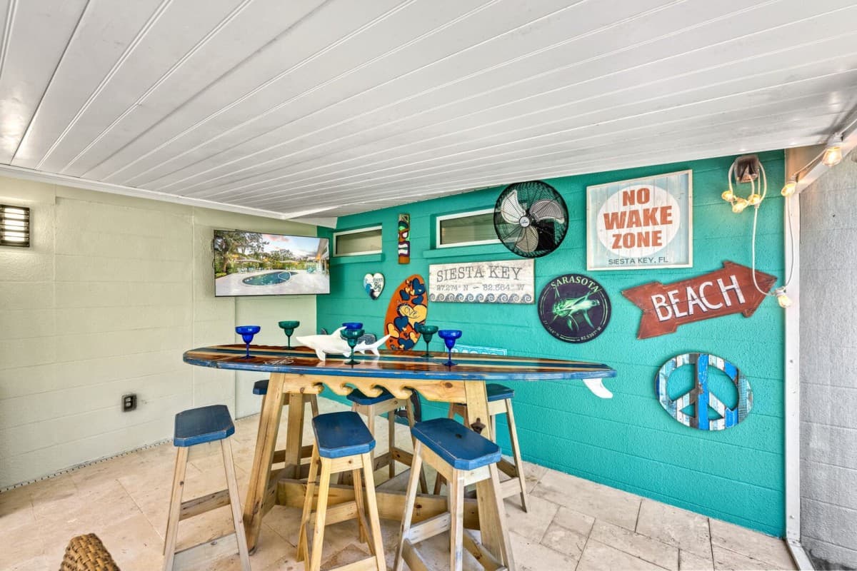 Beach Palm House - Image 38