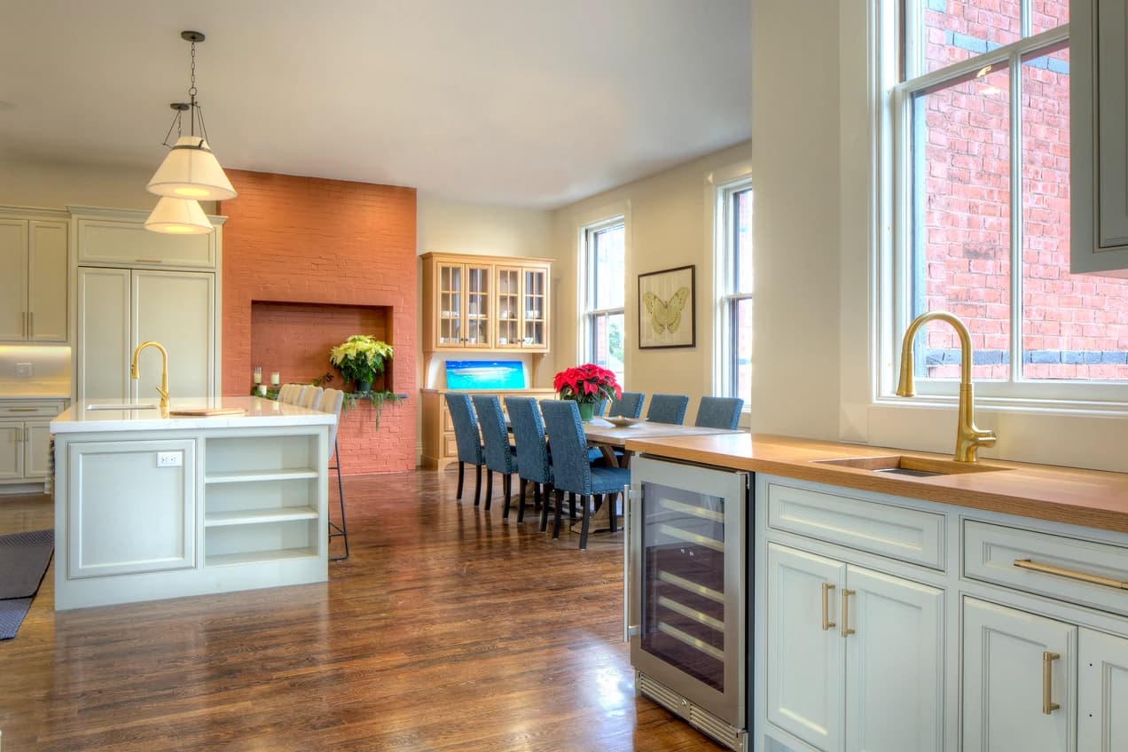 Cliffside Estate - Image 25