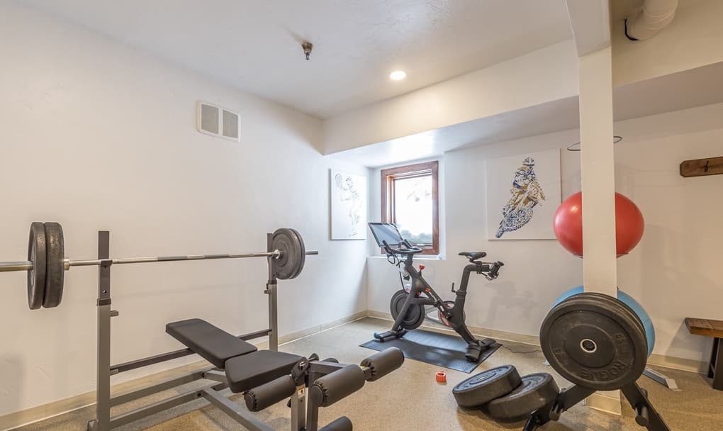 Beaverhead Residence #401 - Image 37