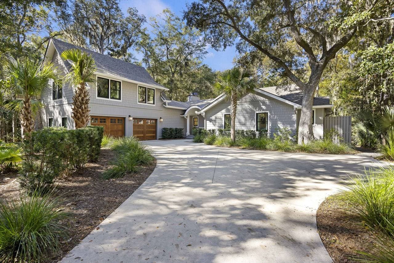 Beach Days on Conifer - Image 3