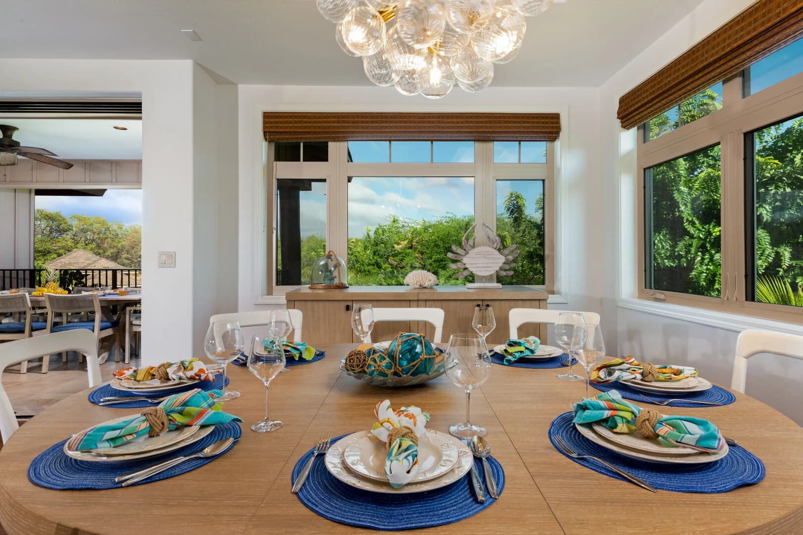 Pineapple Hale - Image 12