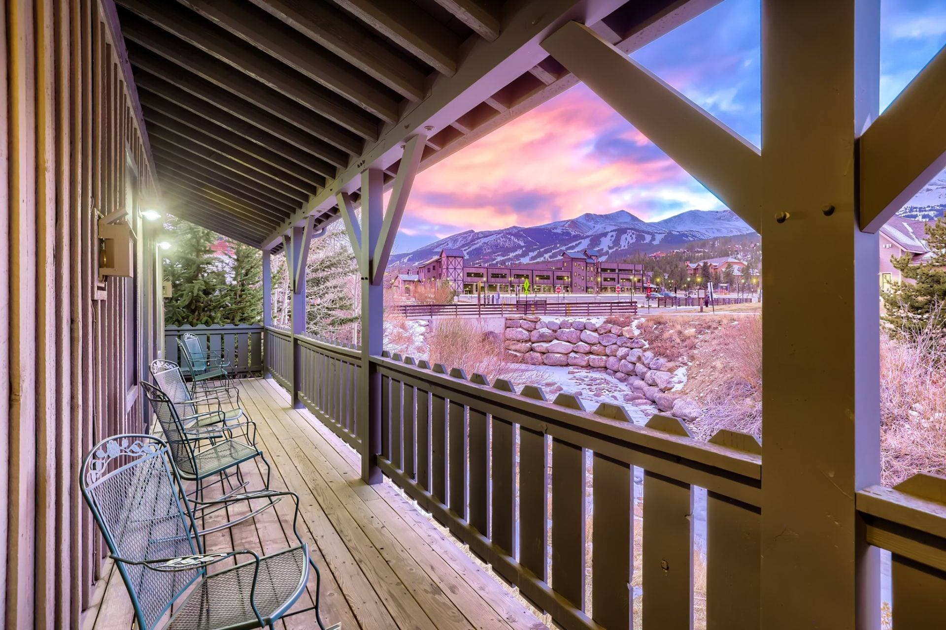 The River House Lodge - Image 3