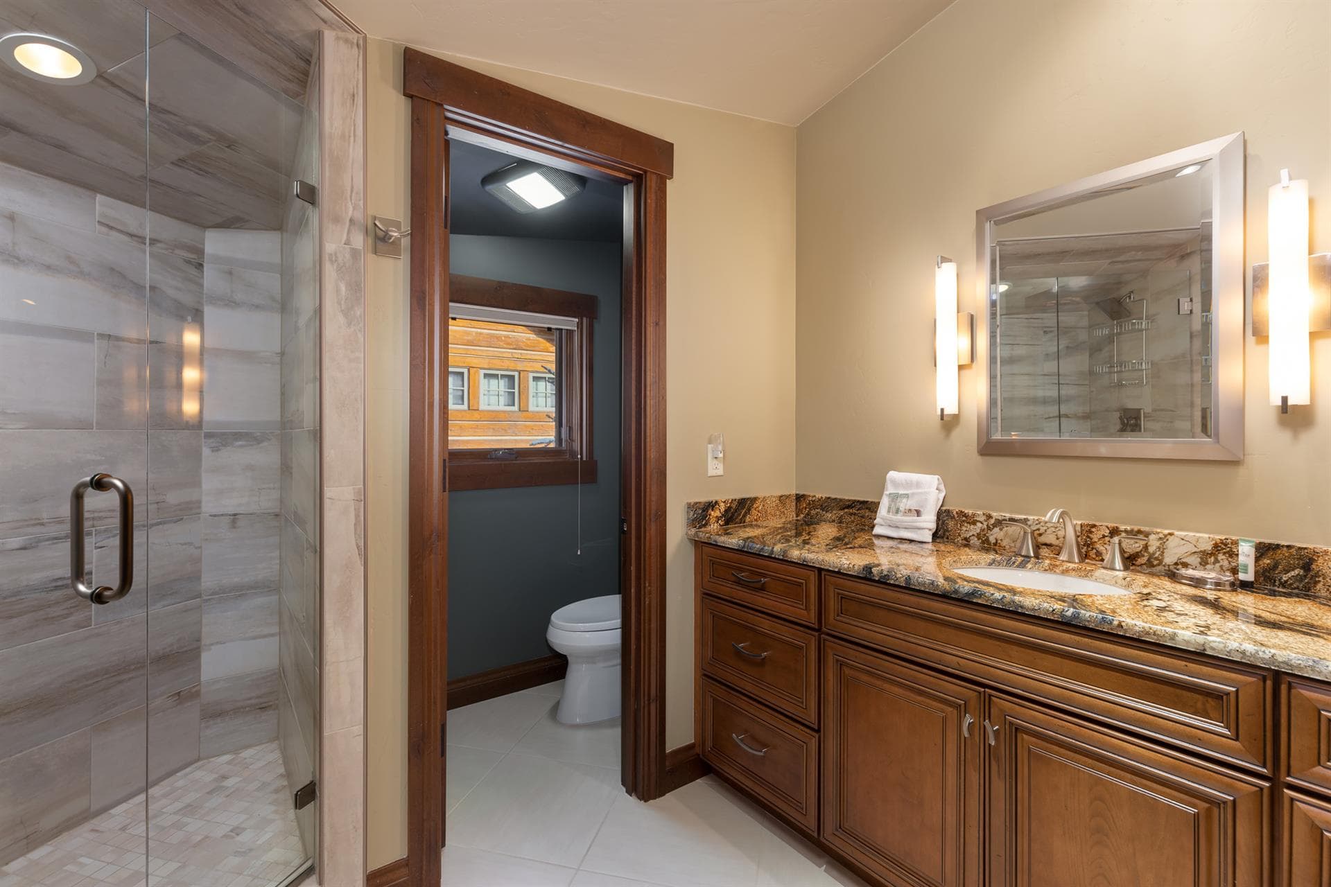 Independence House - Image 31