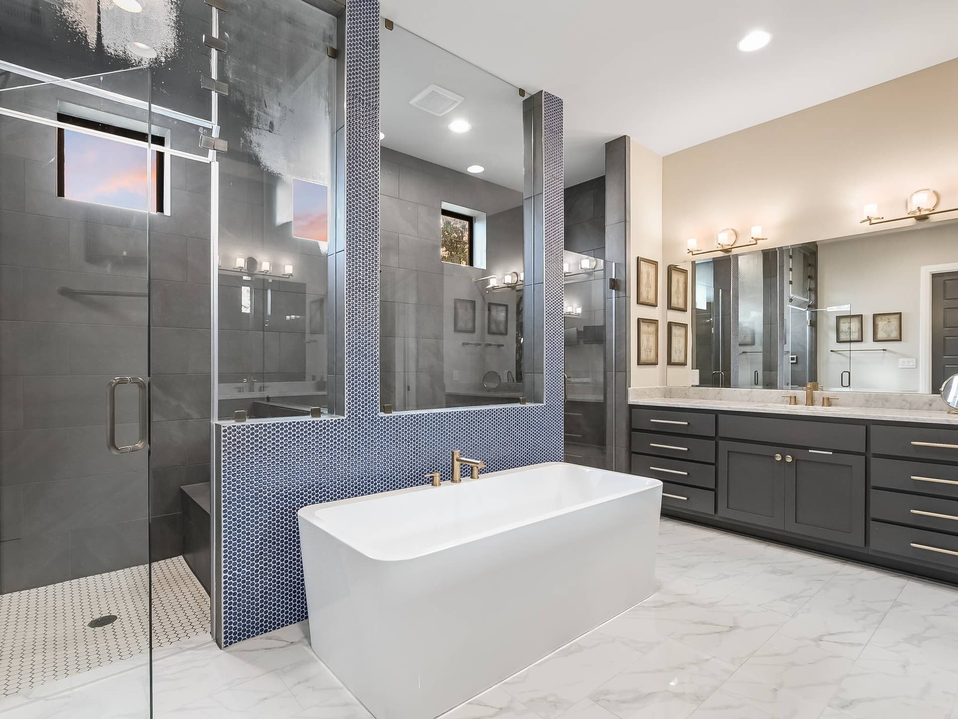 Collectic - Image 17