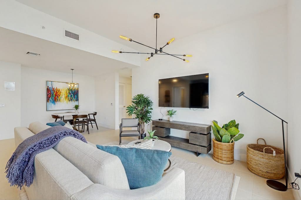 Beachside Bliss Estate #4801 - Image 2