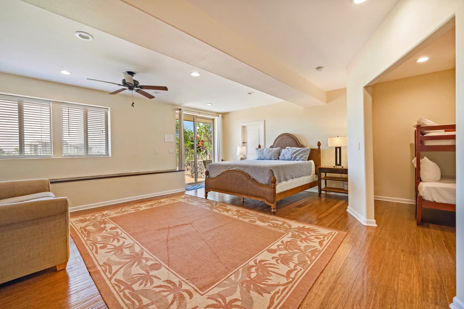 Hale Holokai Villa - Image 35