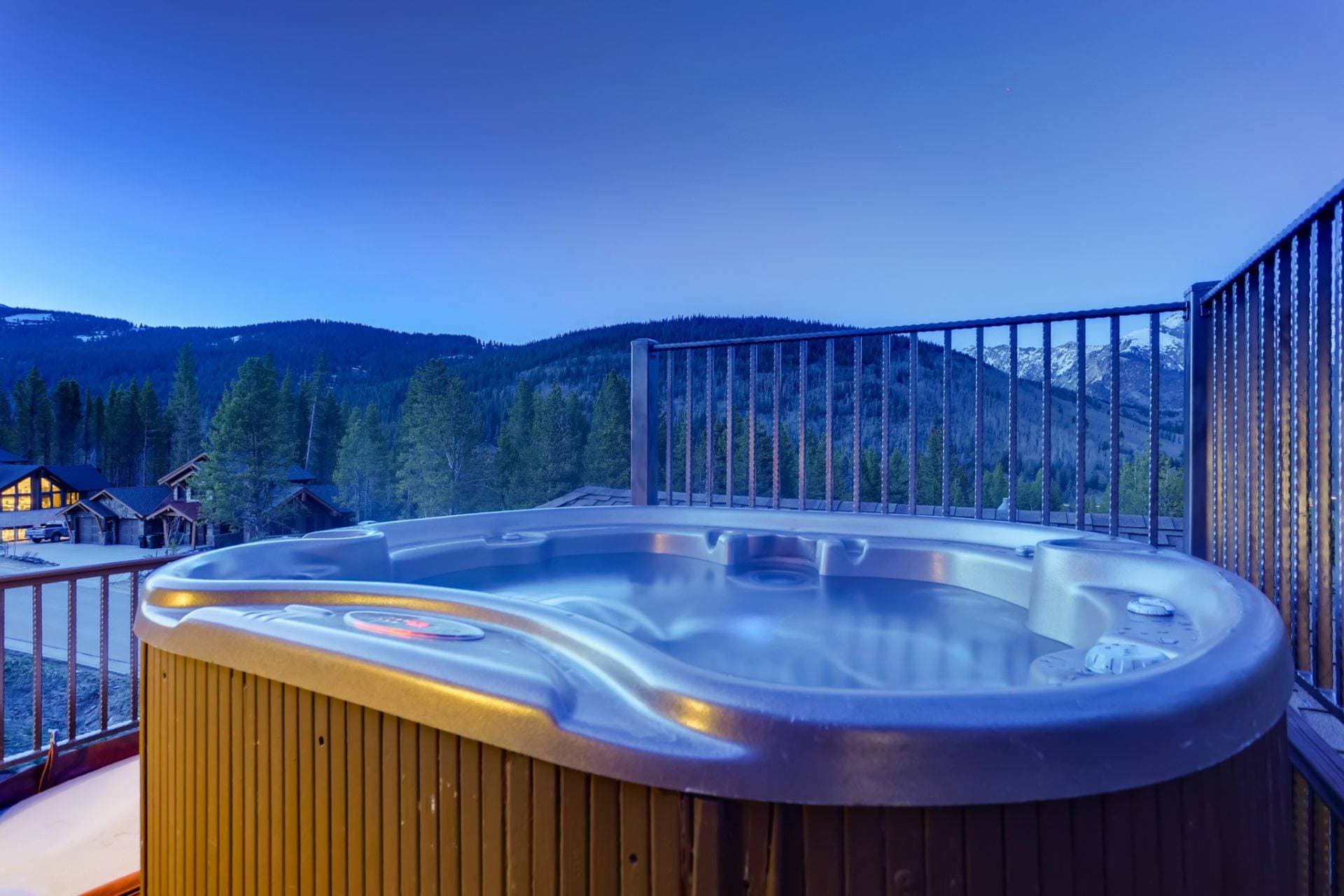 Snowy Pines House - Image 6