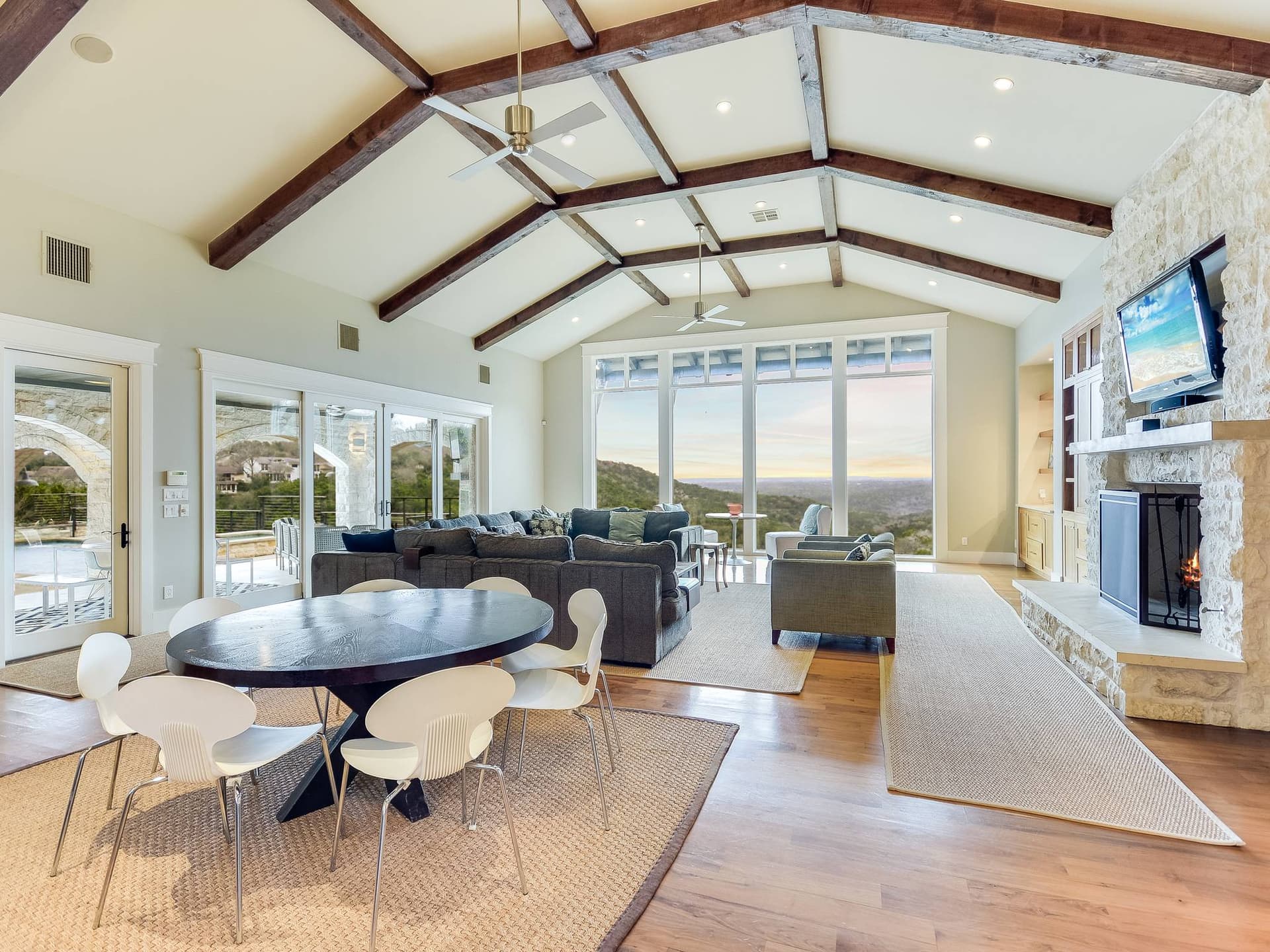 Canyon View - Image 3