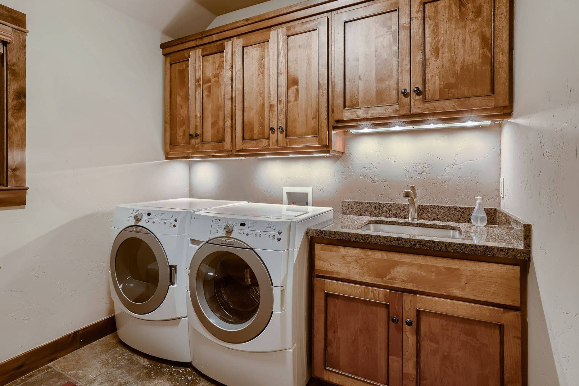 Merry Moose House - Image 26