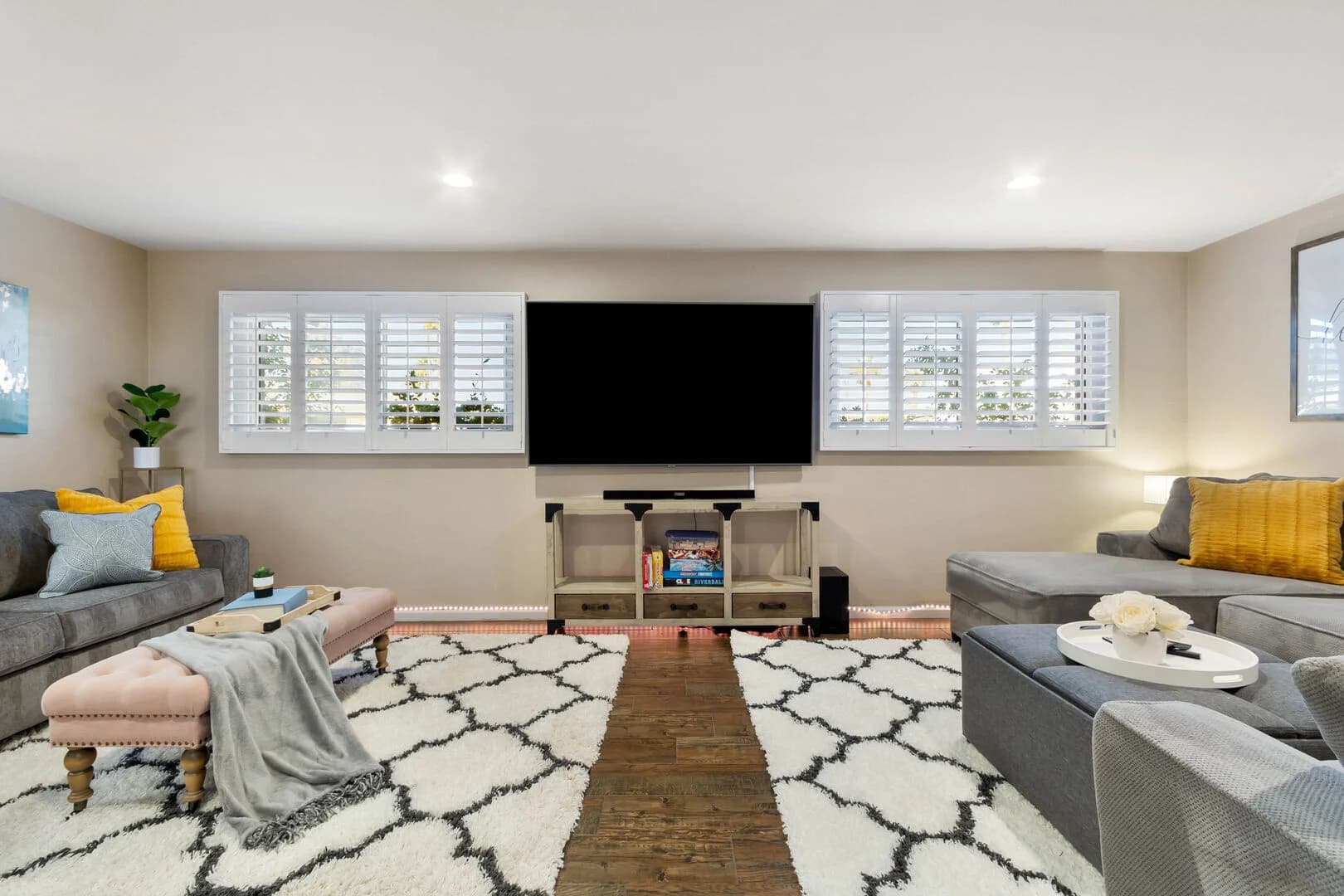 Paradise Escape - Image 19