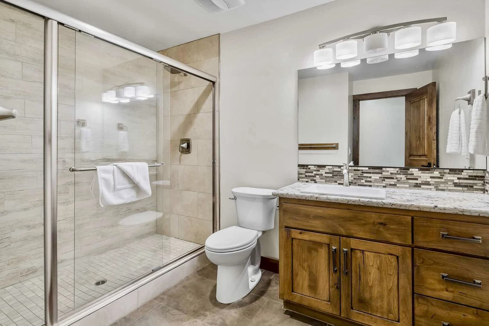 Ute Manor - Image 29