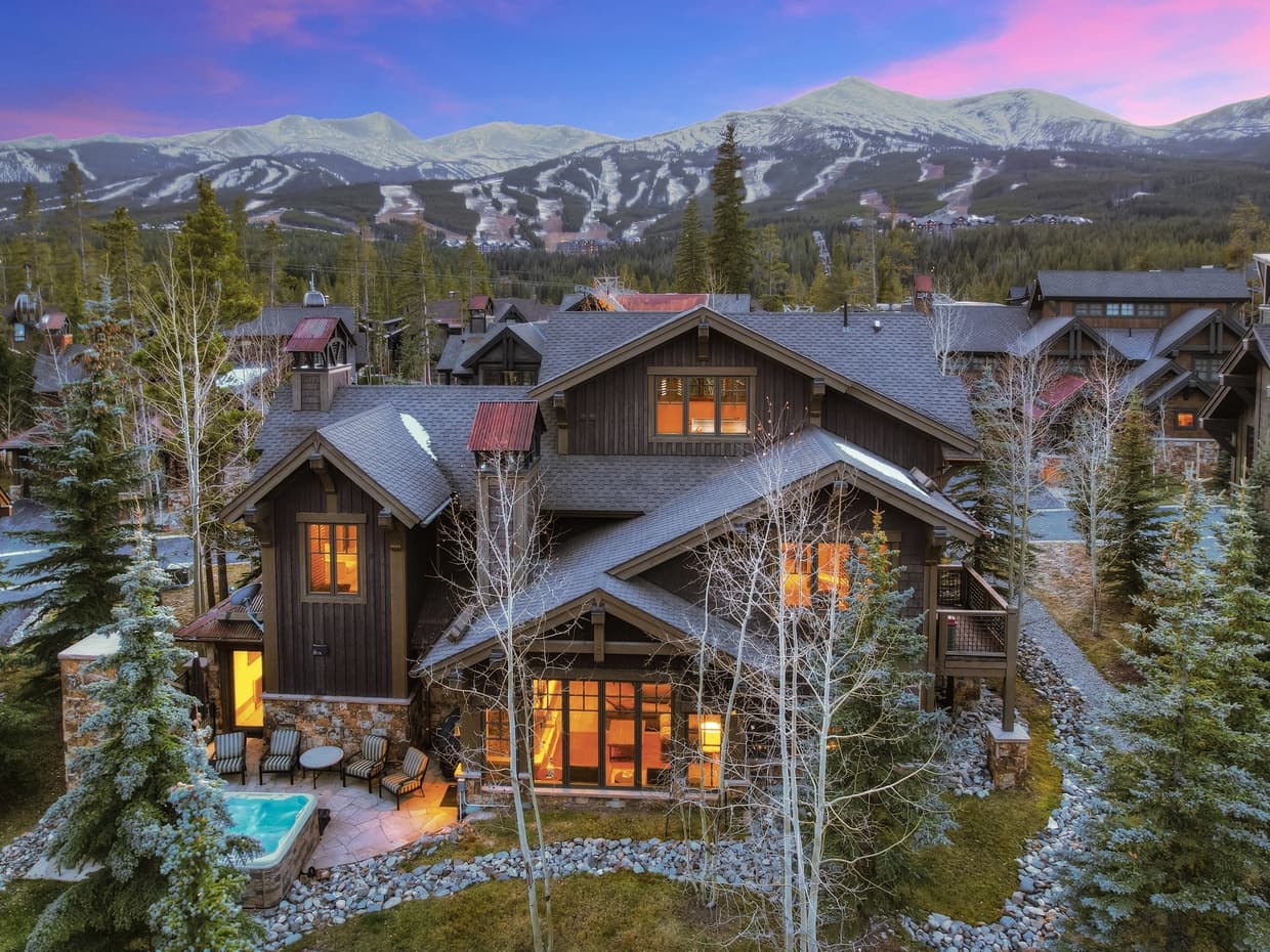 Shock Hill Chateau - Image 28