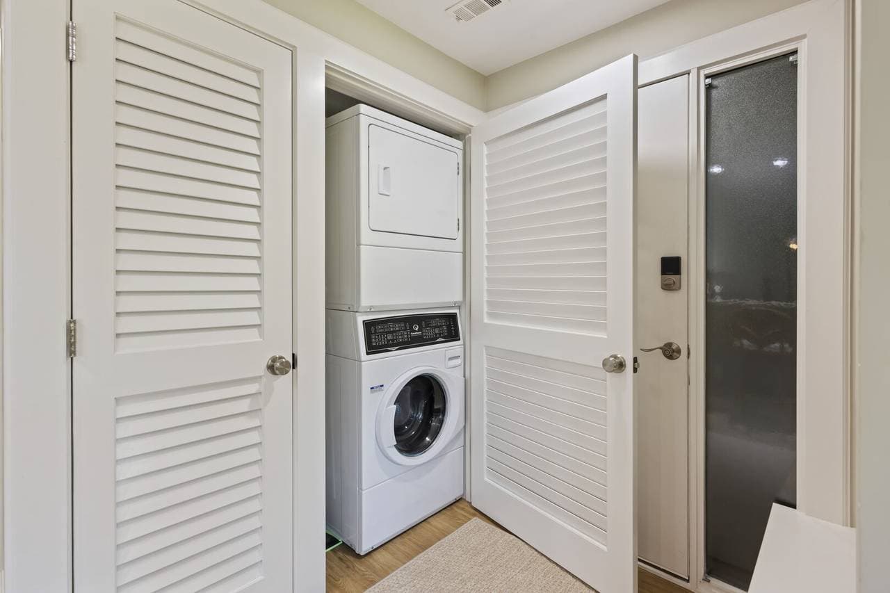 Turtle Point #4984 - Image 27