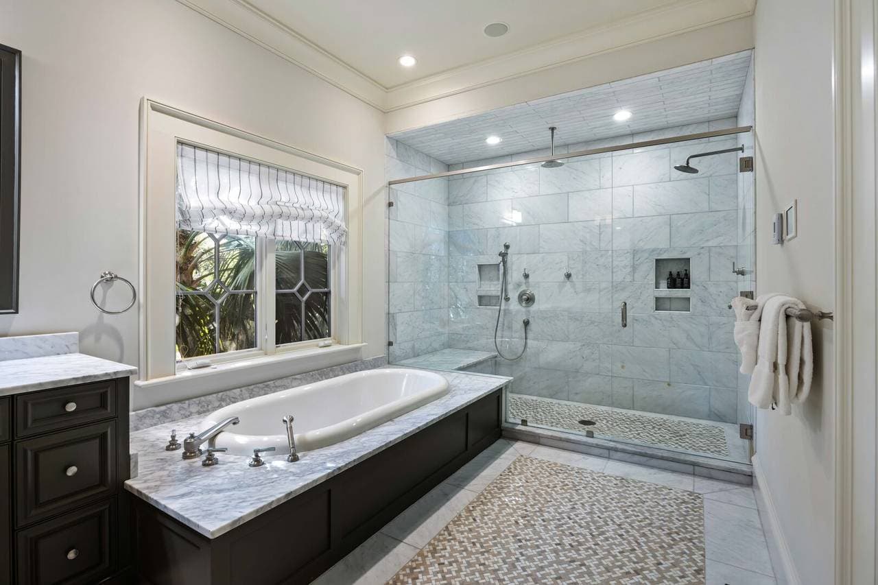 Avocet Home - Image 33