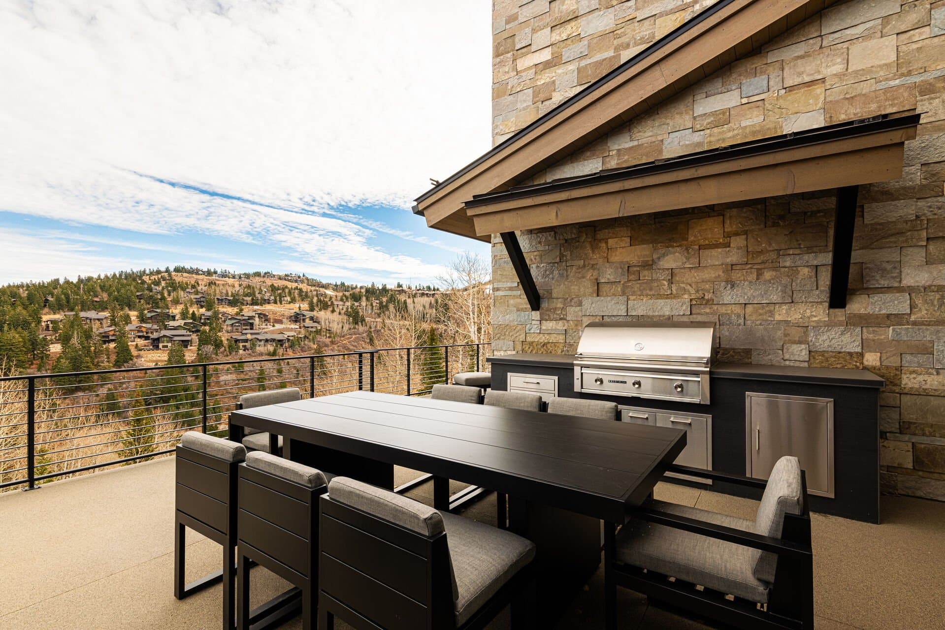 Luxe at Moonshadow - Image 82