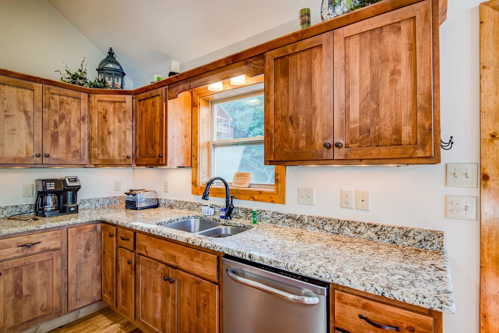 Aussies Den - Image 14