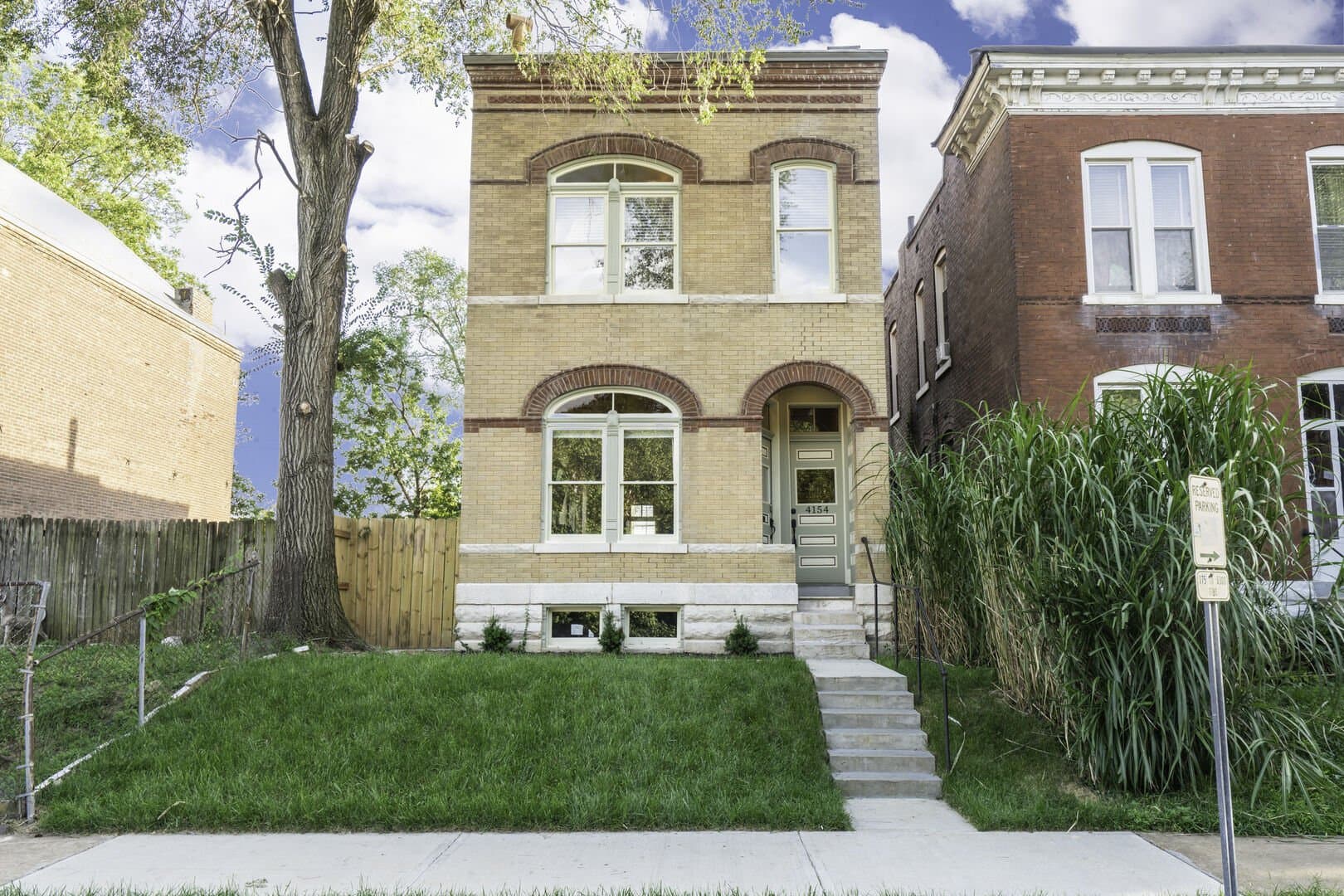 Grove Luxe Haven - Image 19