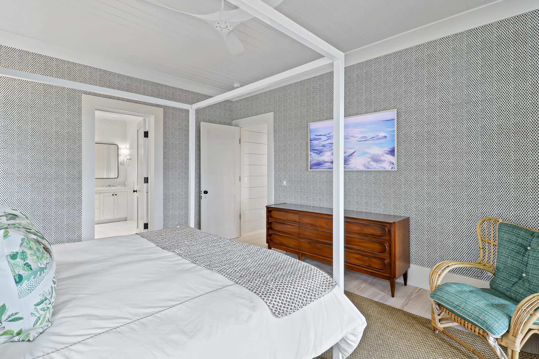 Cassina Sands - Image 26