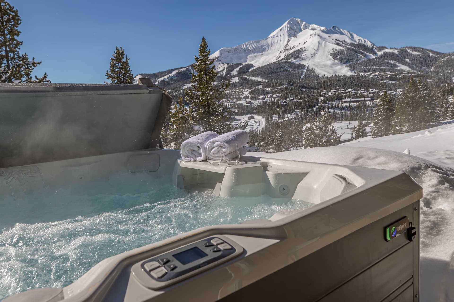 Lone Mountain Lookout - Image 2