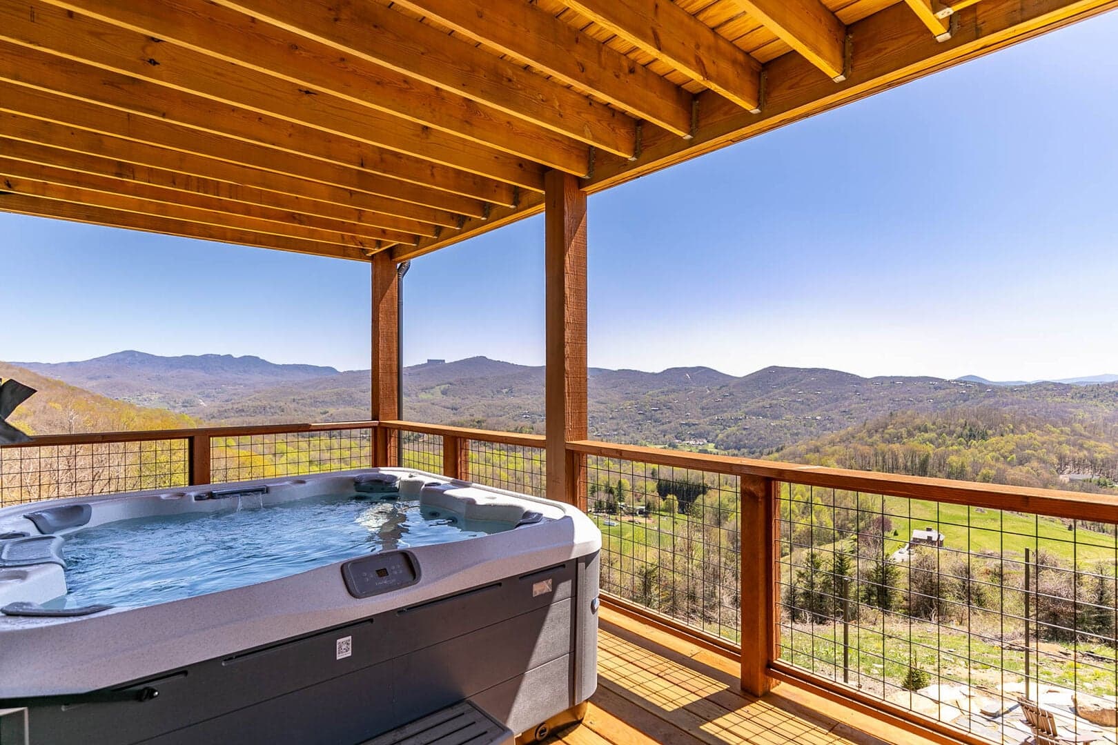 Bear Haven Hideaway - Image 2