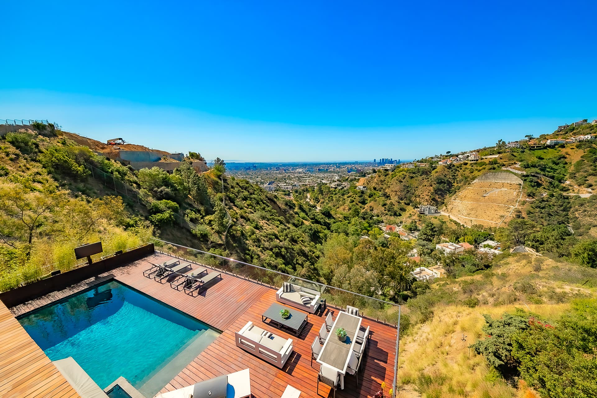 Electra Estate - Image 33