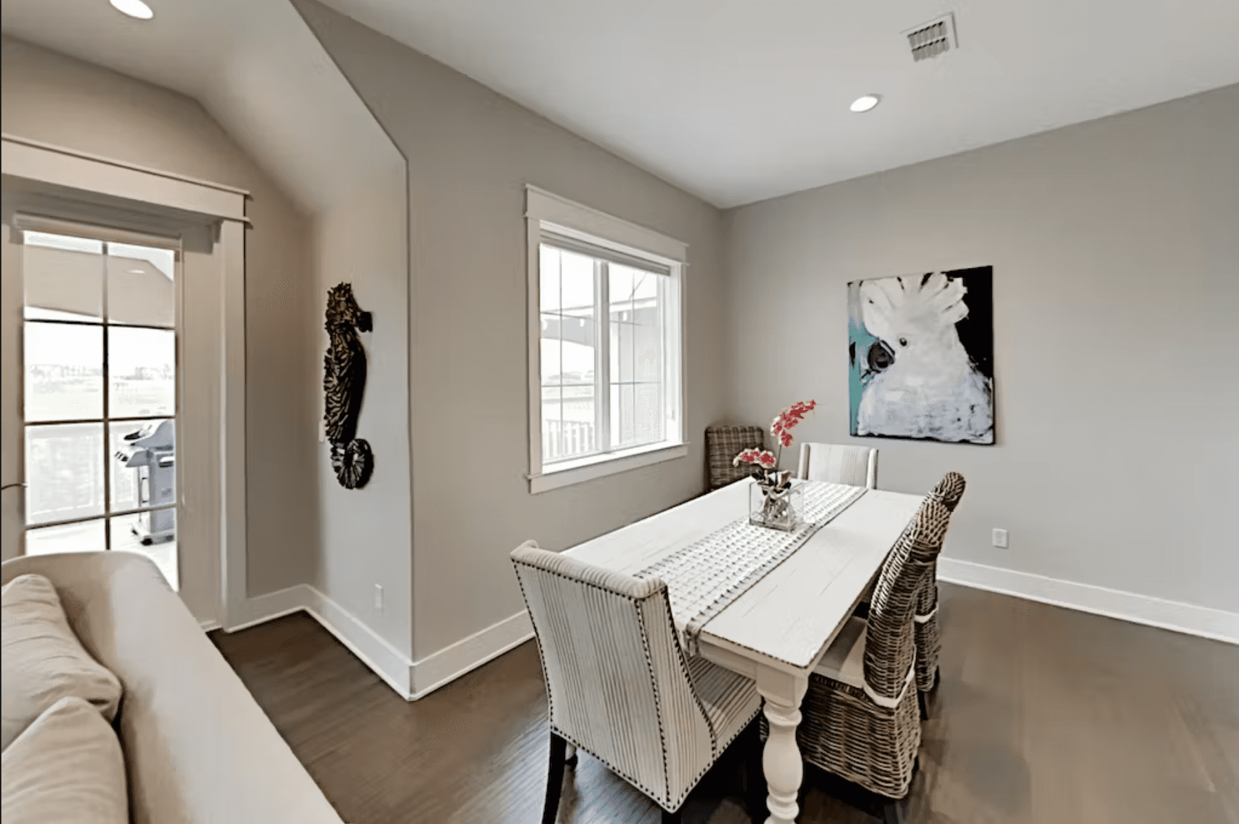 Parrots Cove - Image 6