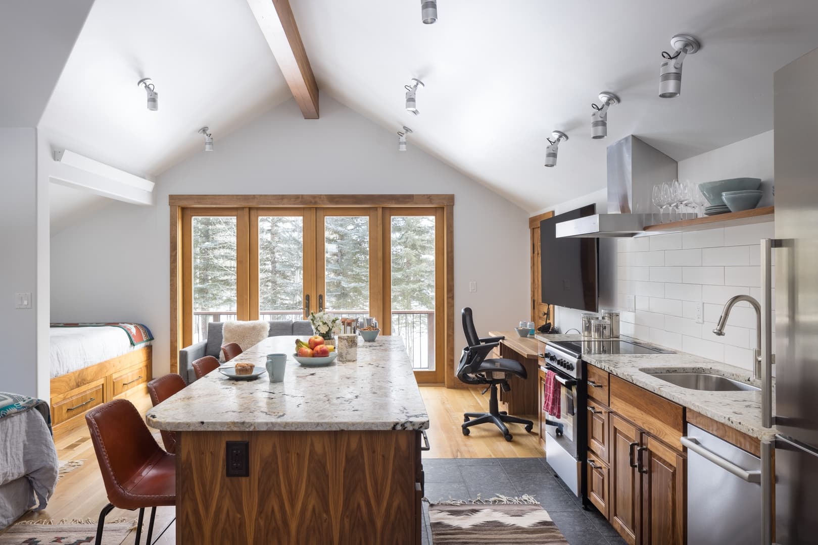 Bright Bear Lodge - Image 24