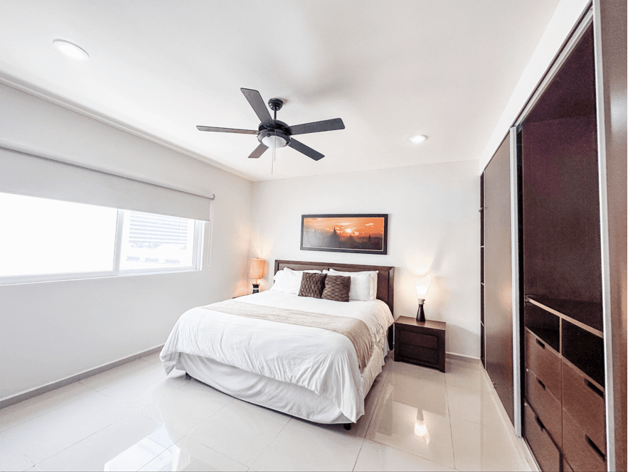 Sabbia Condo #2301 - Image 16