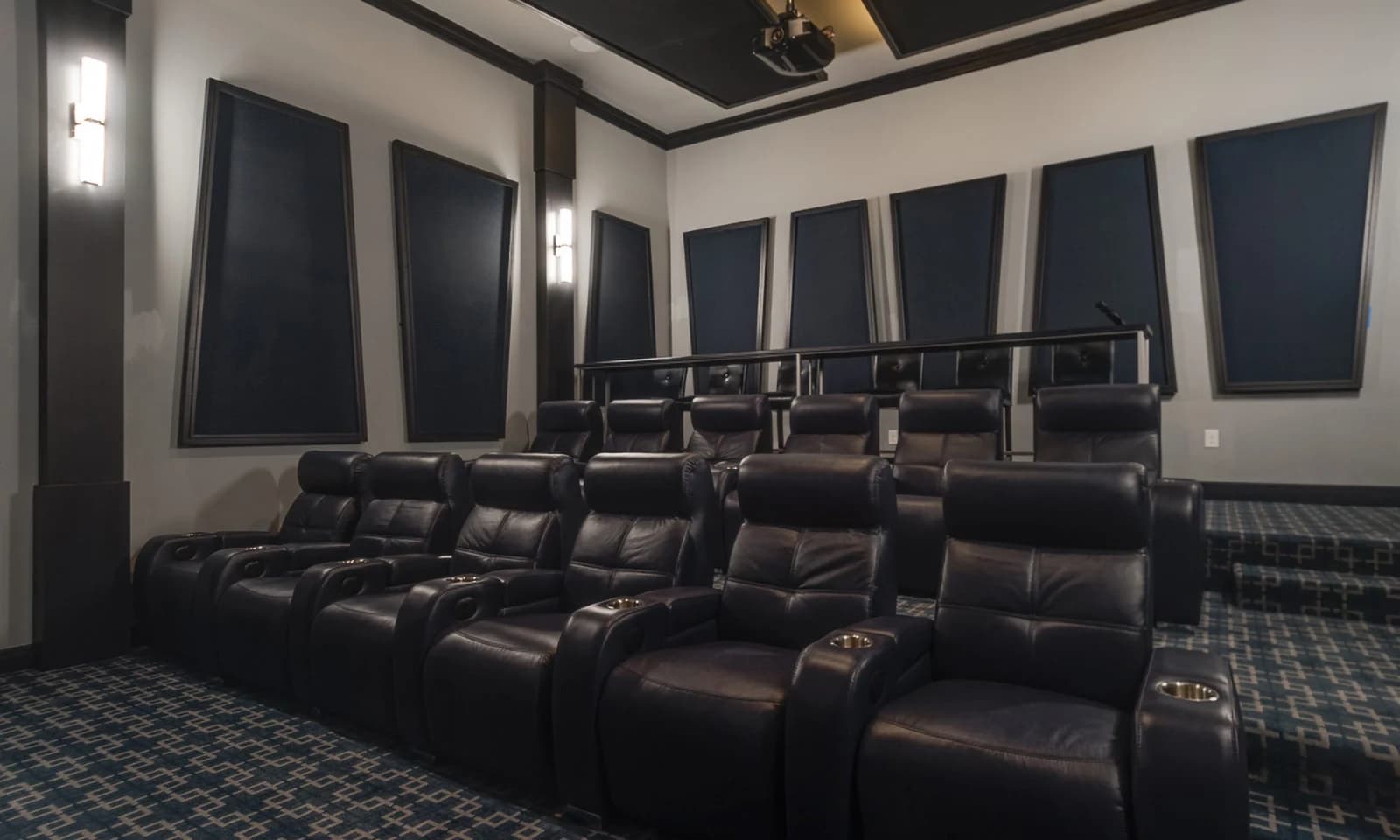 The Outstanding Oasis - Image 48