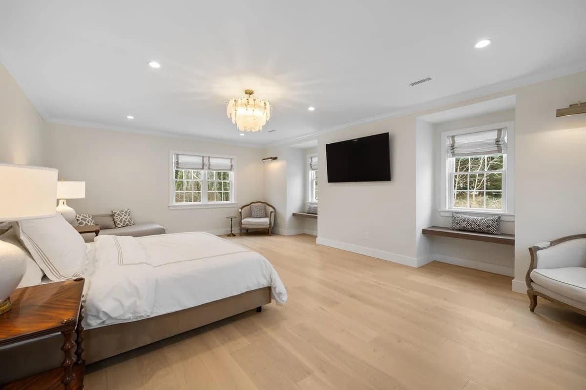 Hydrangea Hideaway - Image 23