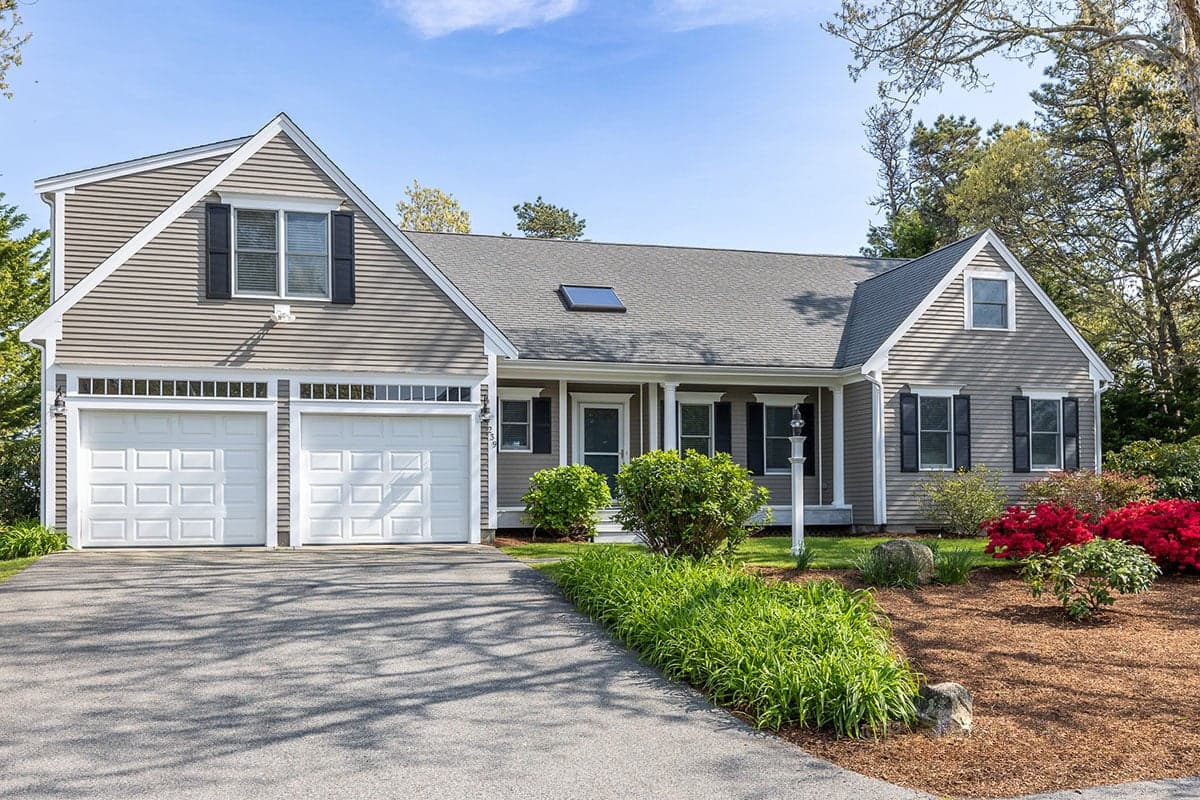 Pond Perch - Image 35