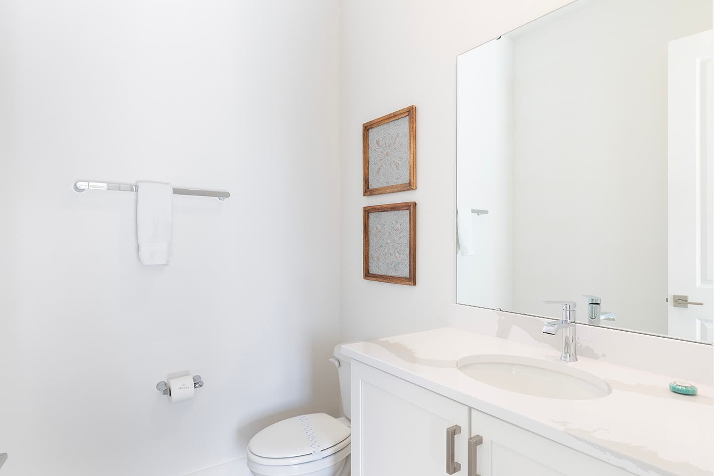 The Glamorous Getaway - Image 47