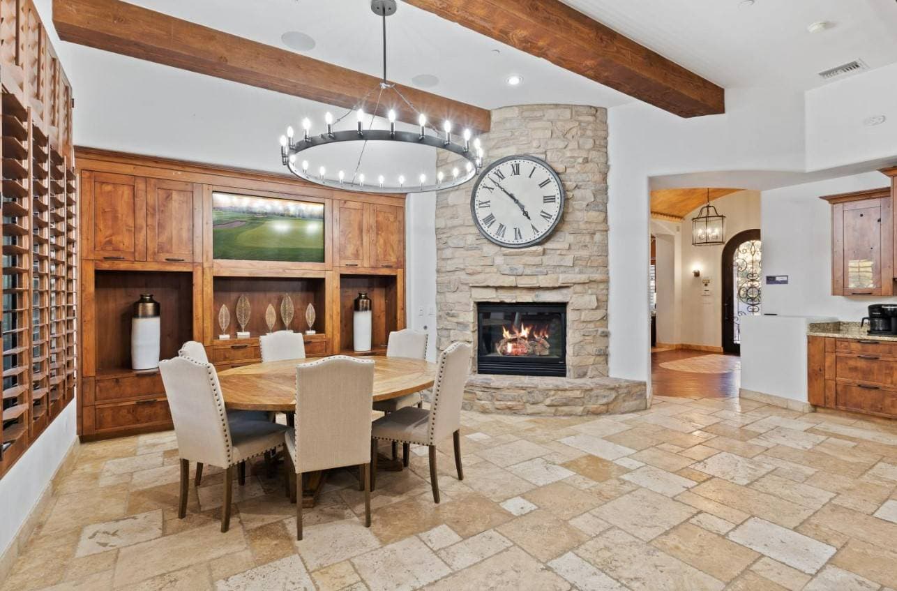 Desert Views Estate - Image 10