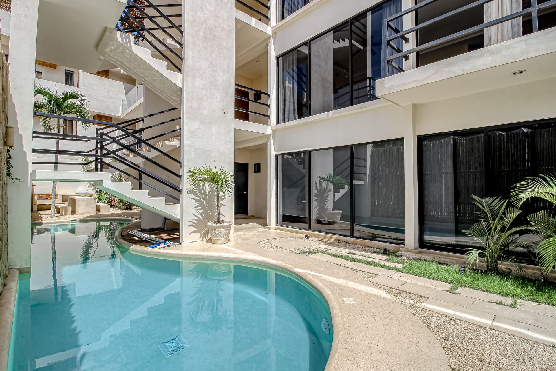 Ananas Tulum - Image 5