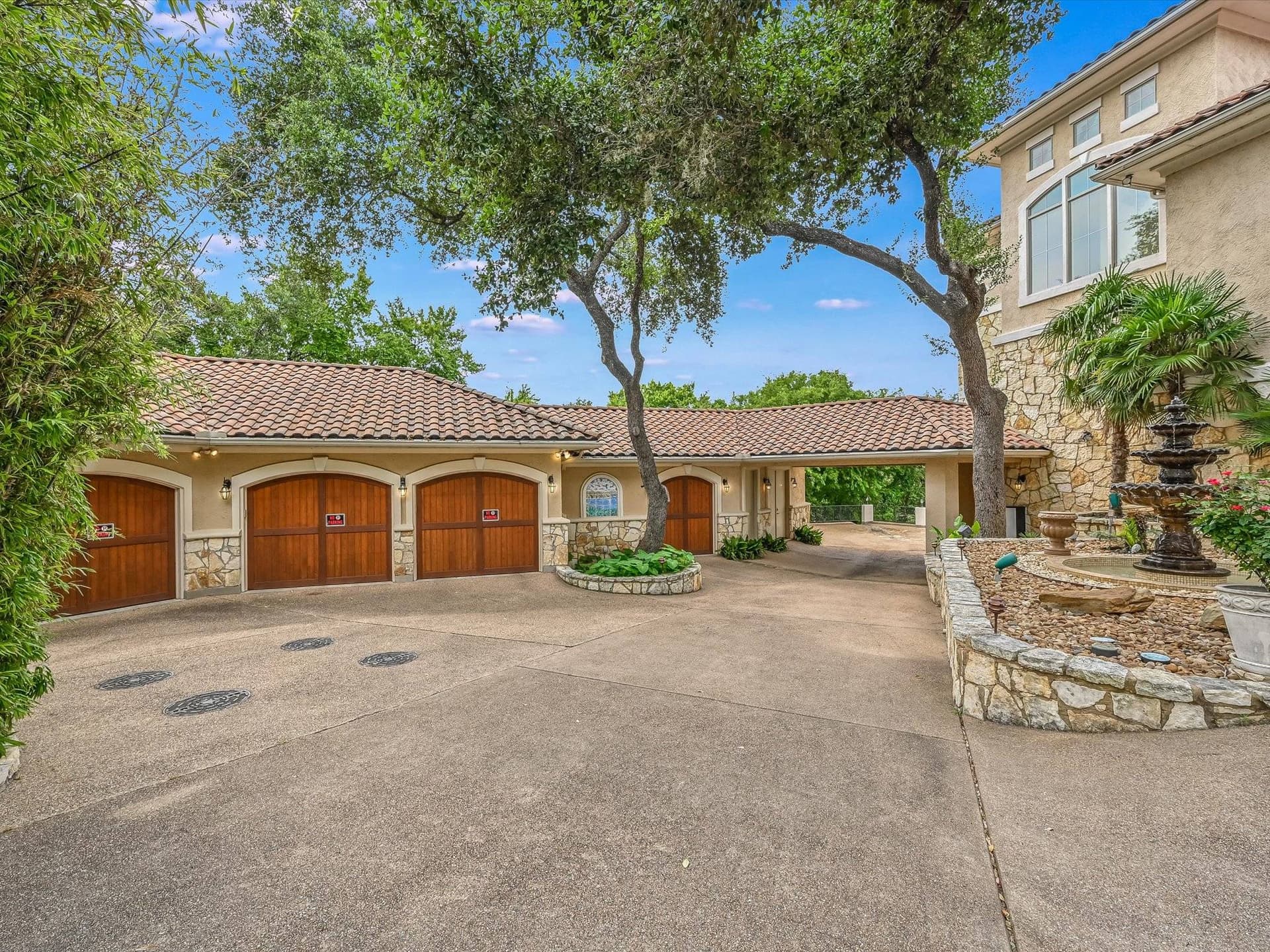 Palms on Lake Travis - Image 53