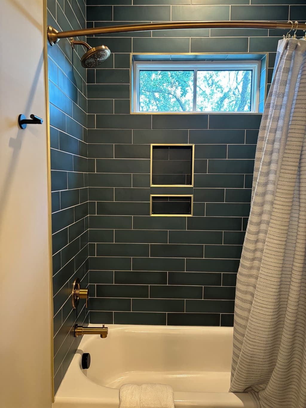 Beach Please - Image 19