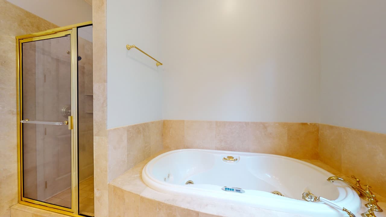 Catboat Place - Image 25