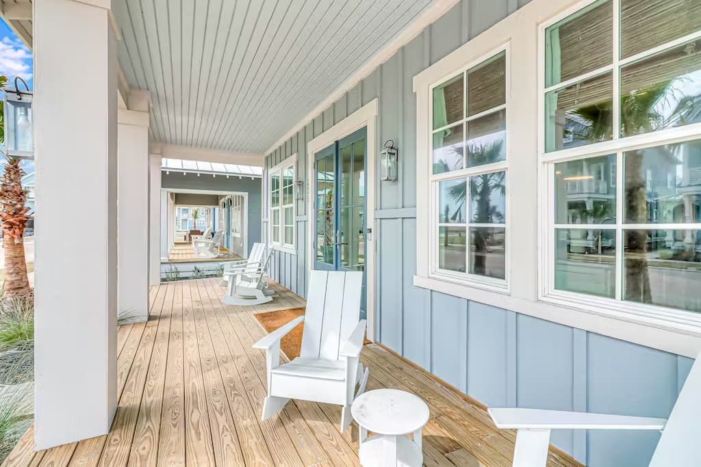 Beachin' Bungalow - Image 38