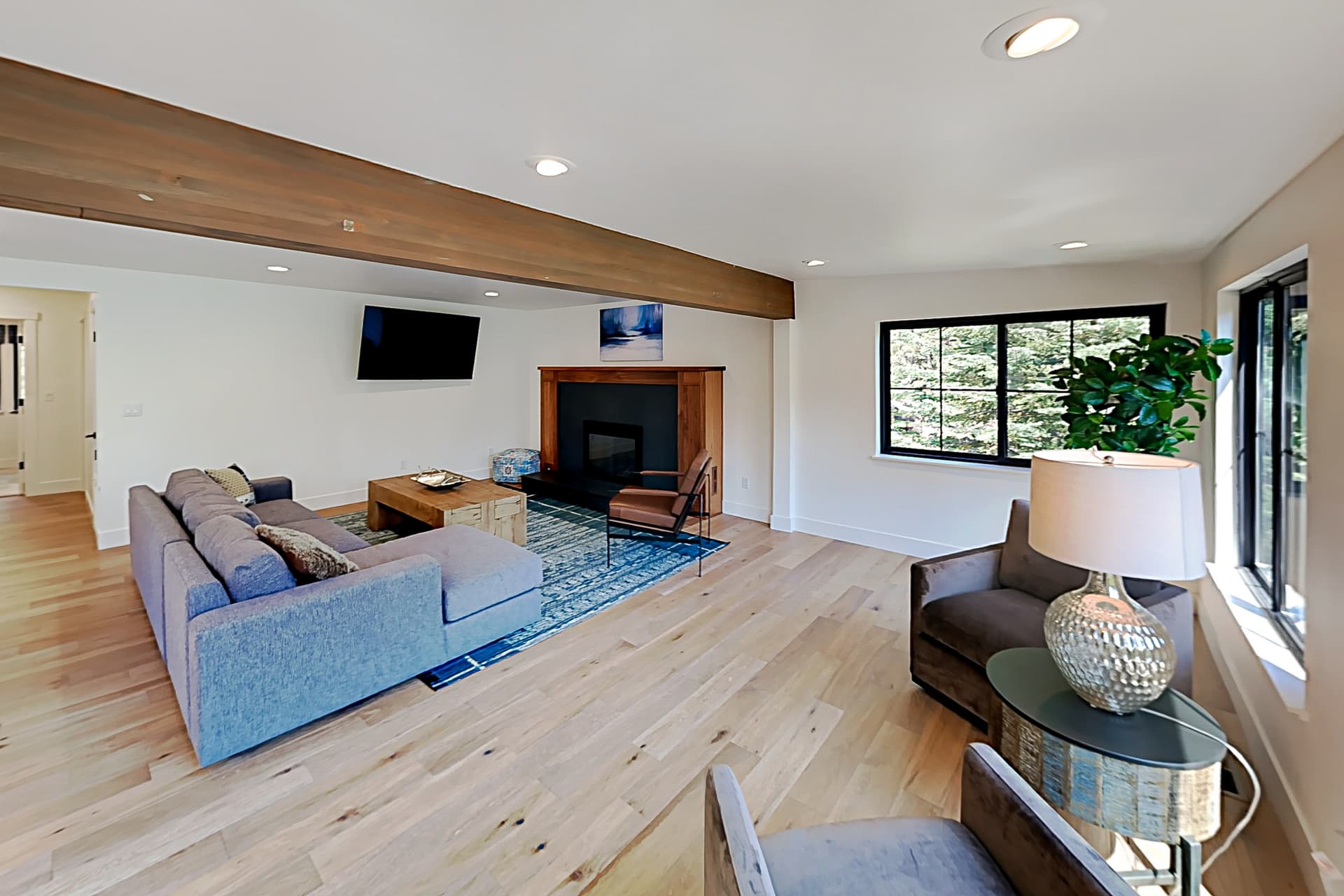 North Lake Adventure House - Image 3