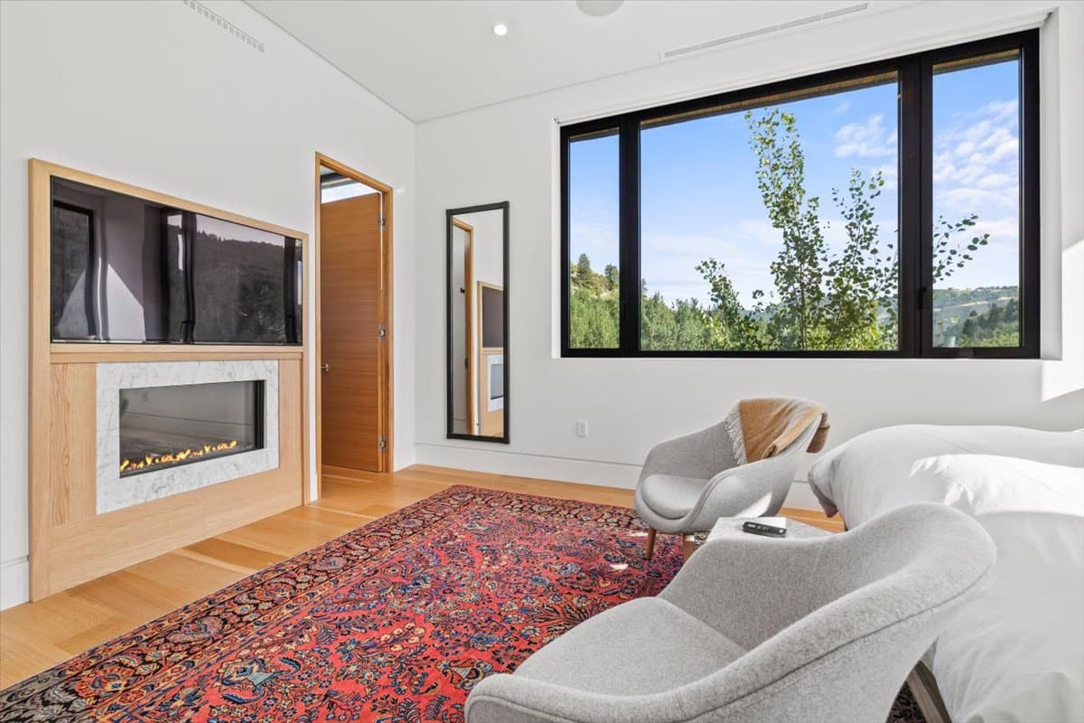 Panda Ranch Wing - Image 32