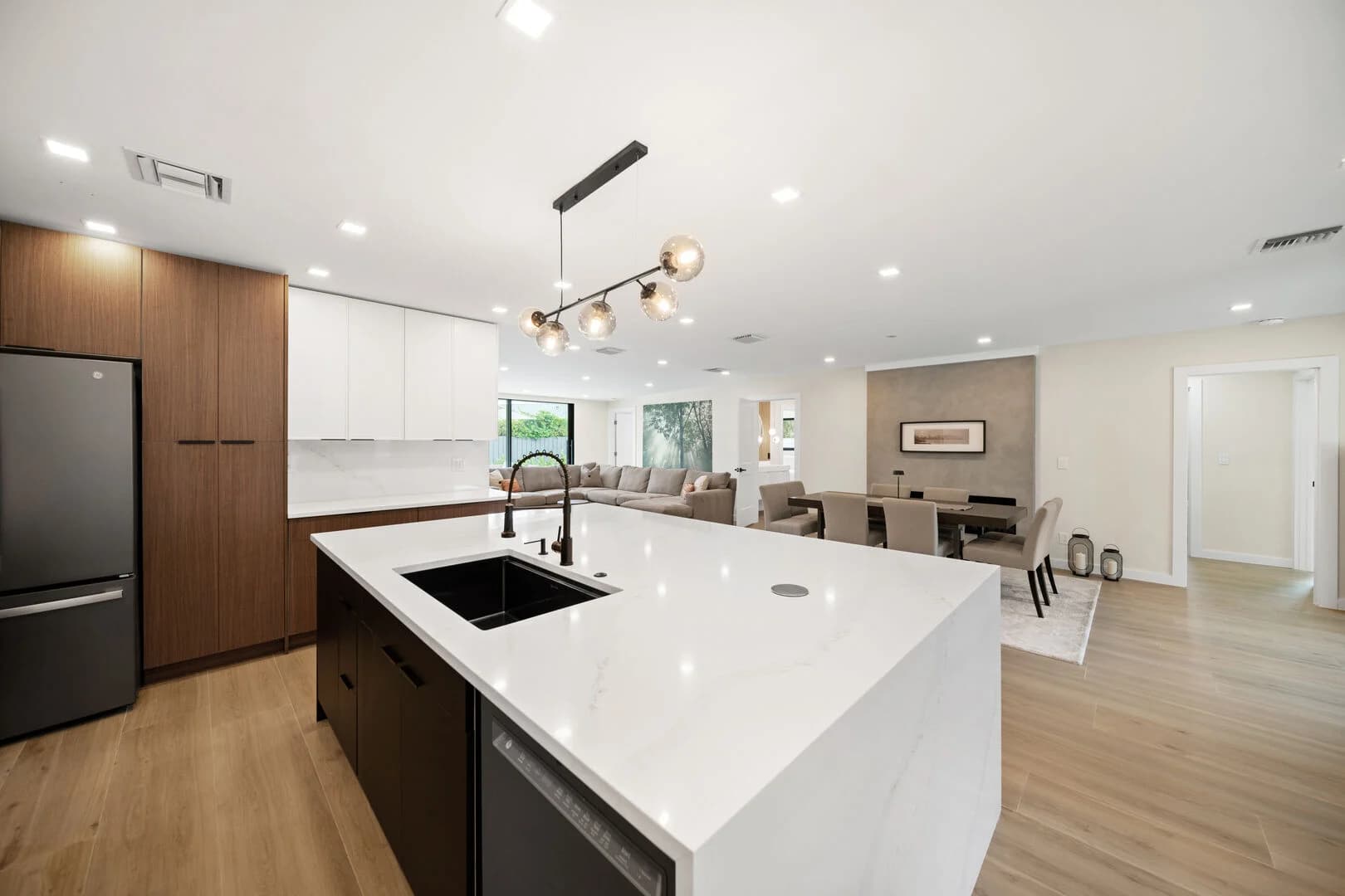 Sunstream Retreat - Image 6