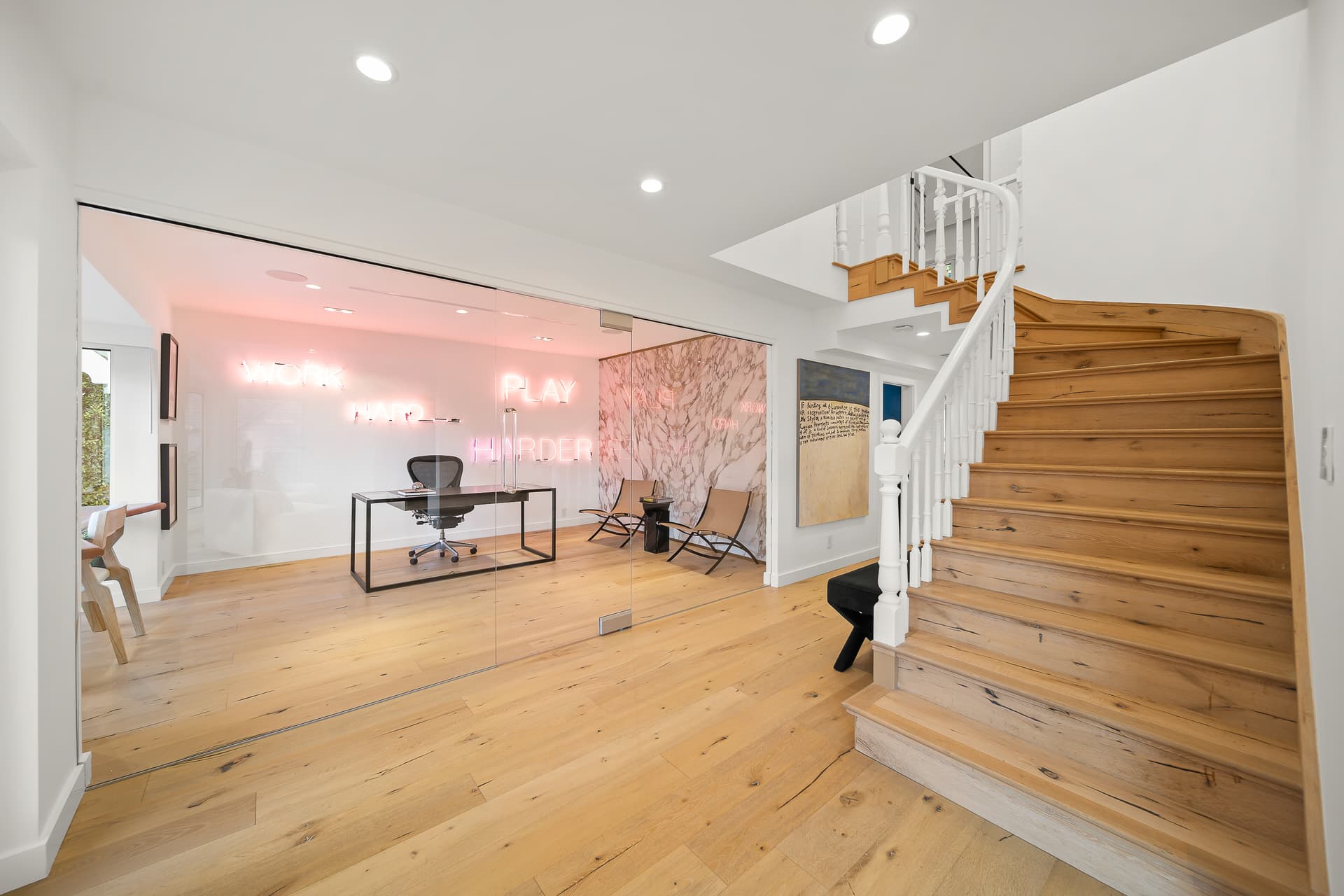 London Villa - Image 19