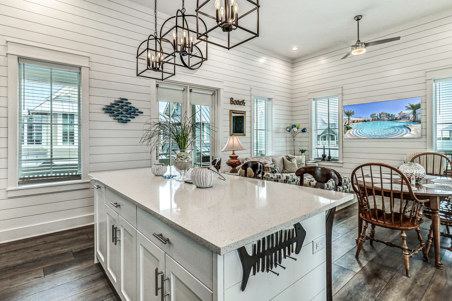 Ca-SEA-ta Home - Image 8