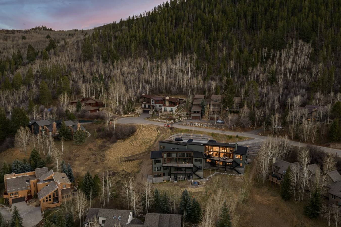 Whiskey Hill Retreat - Image 3