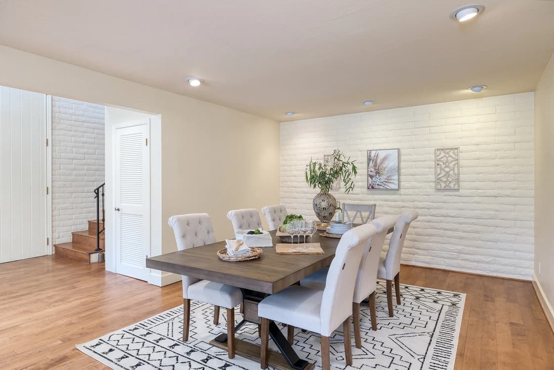 Diamondback Manor - Image 9