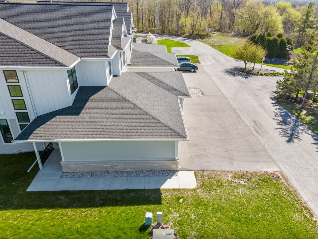 Glenlo Vines - Image 79