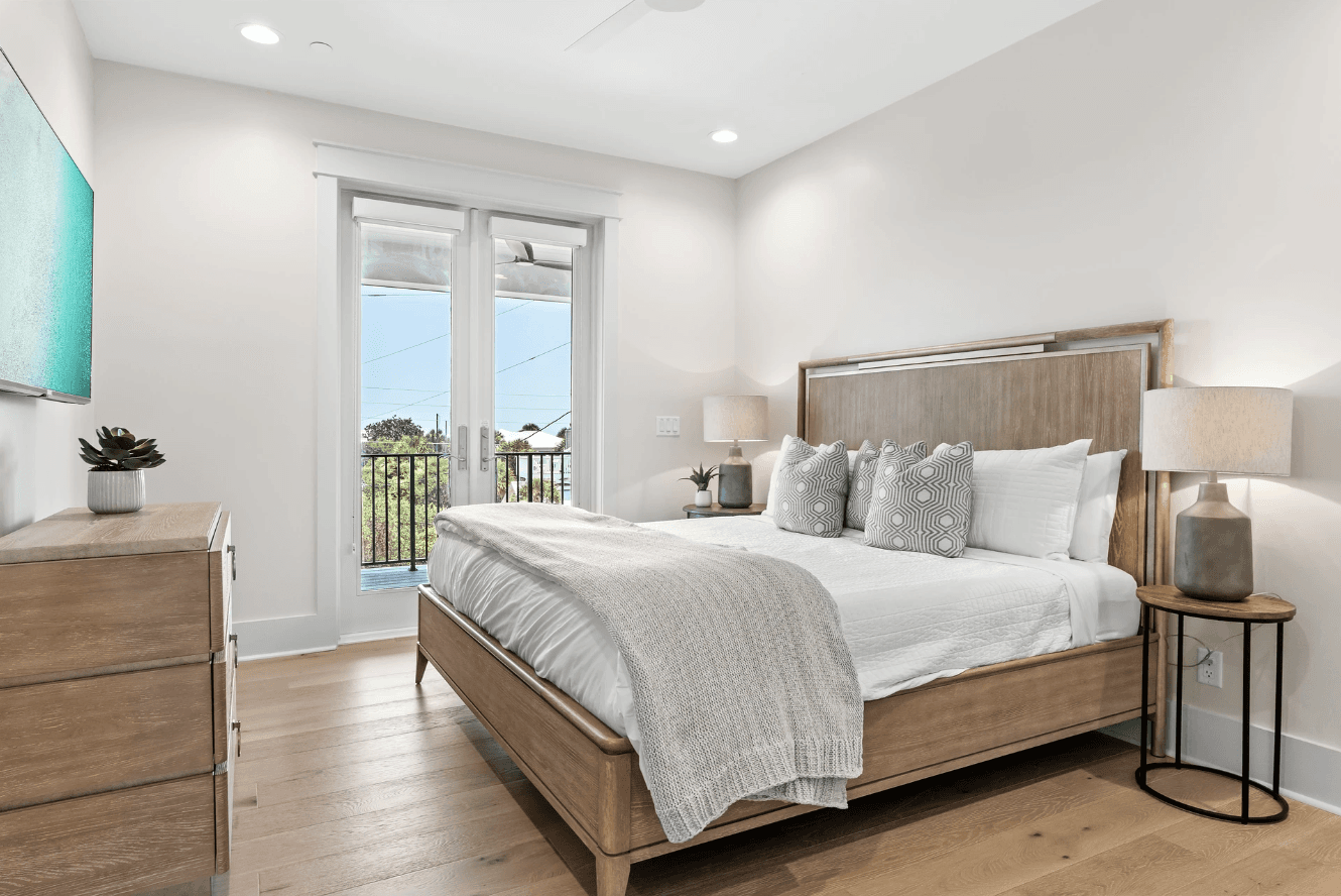 All Decked Out Seagrove - Image 37