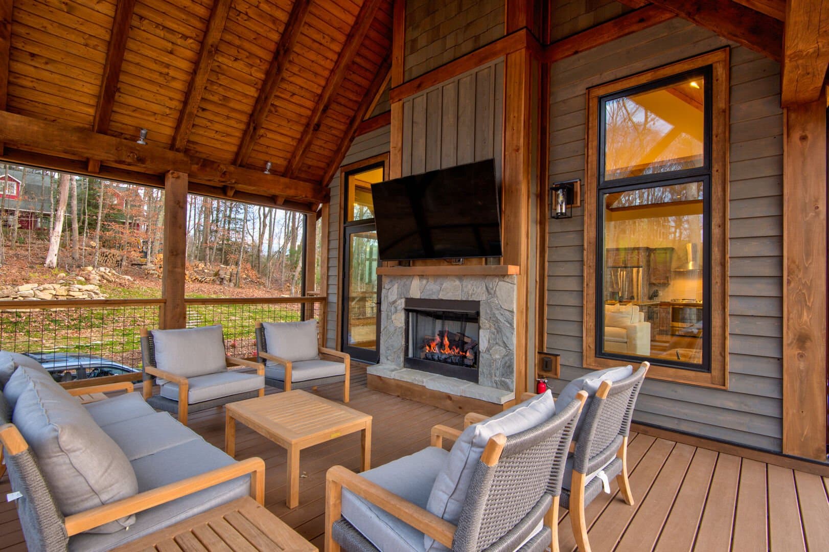 Dire Wolf at Eagles Nest - Image 43