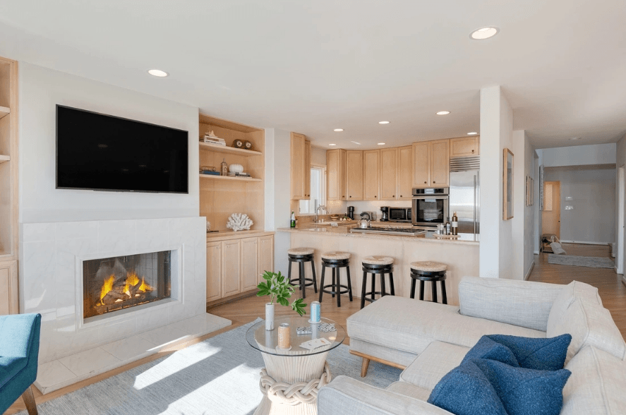 Beach Break - Image 8