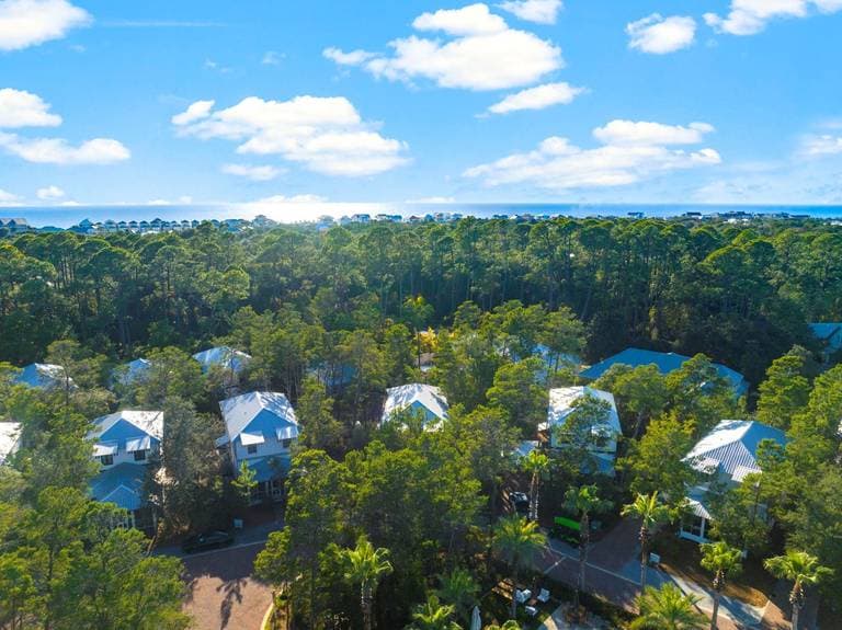 Shore Thing Residence - Image 43